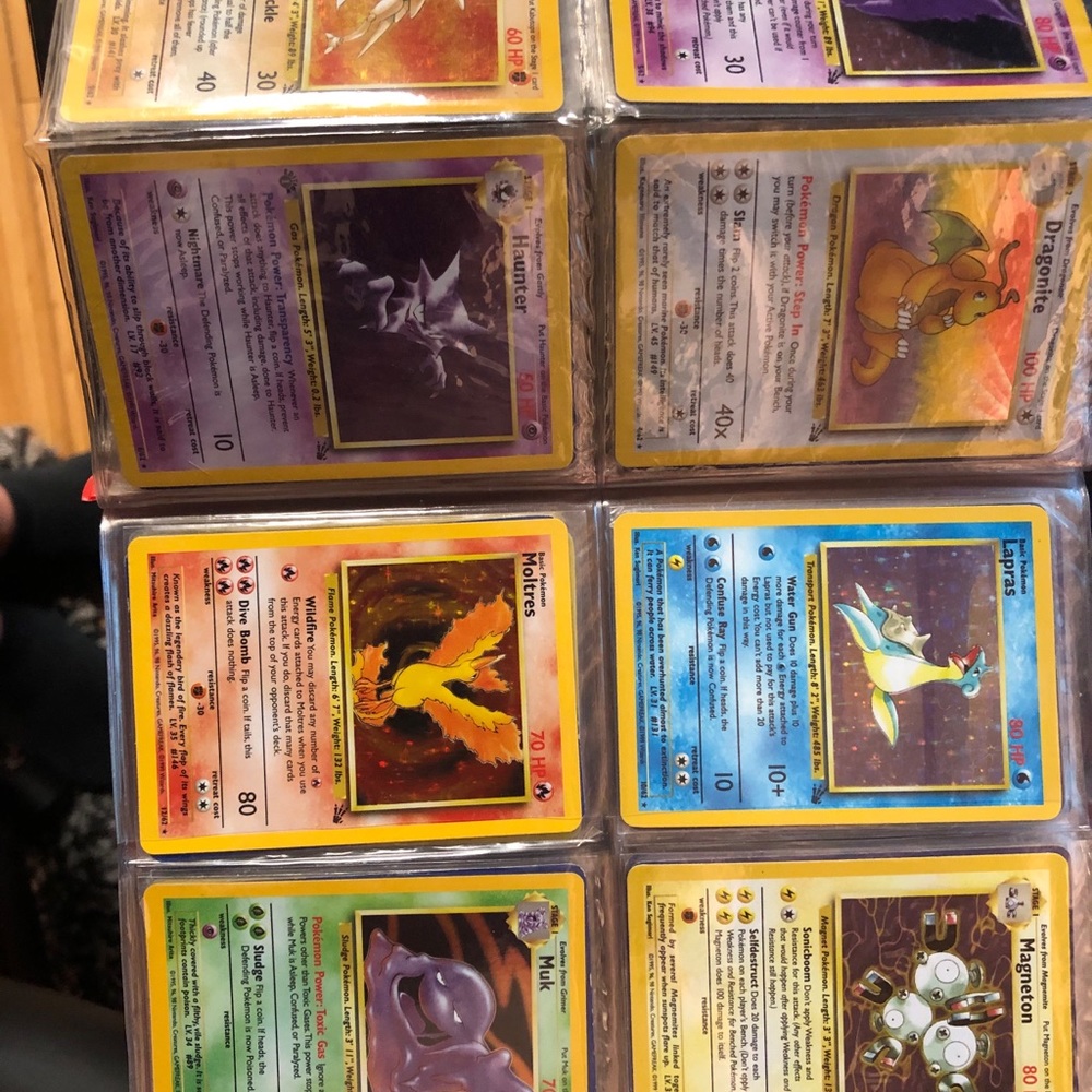 Lot: Pokémon Cards - Picture 2 of 5